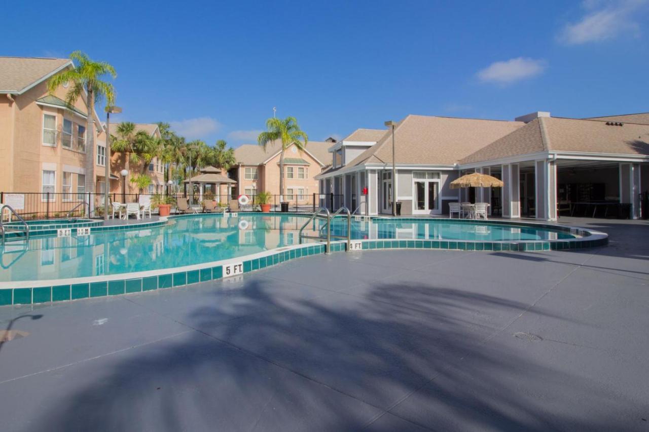 Studio With Double Bed And Community Pool Miles From Disney! Orlando Buitenkant foto